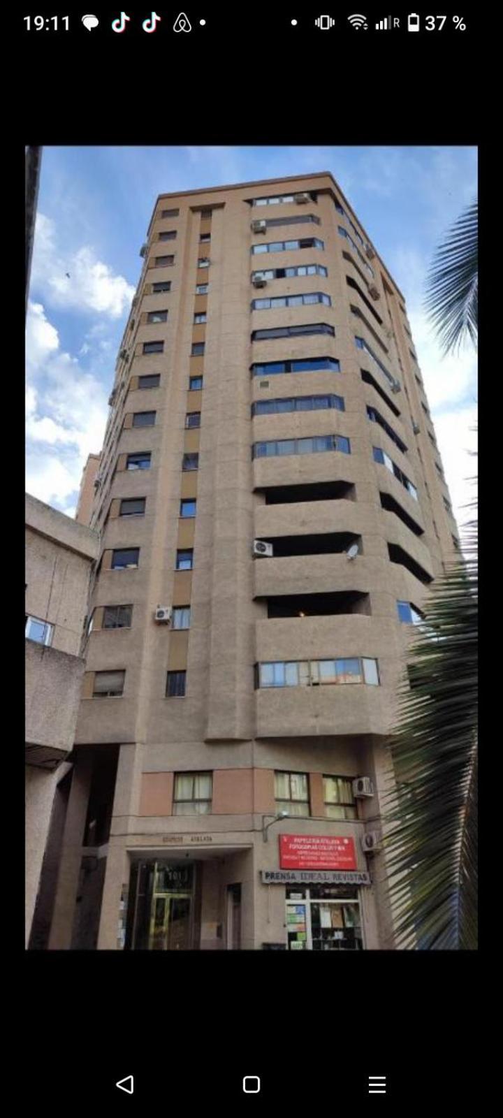 Habitacion Amplia Y Comoda Granada Exterior foto